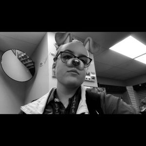 Meet your Posher, Allie